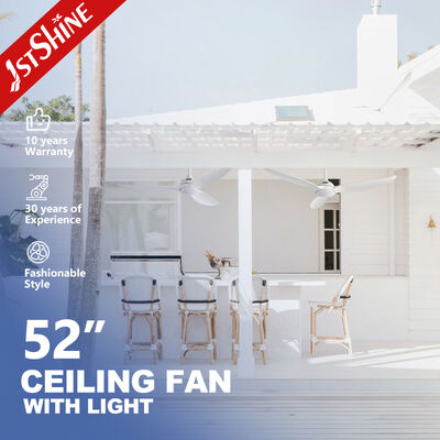 سعر جيد مروحة سقف حديثة مقاس 52 بوصة مزودة بشفرات ABS وإضاءة LED مدمجة الانترنت